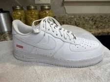 Nike Air Force 1 Low X Supreme Low Top Lace-Up 4