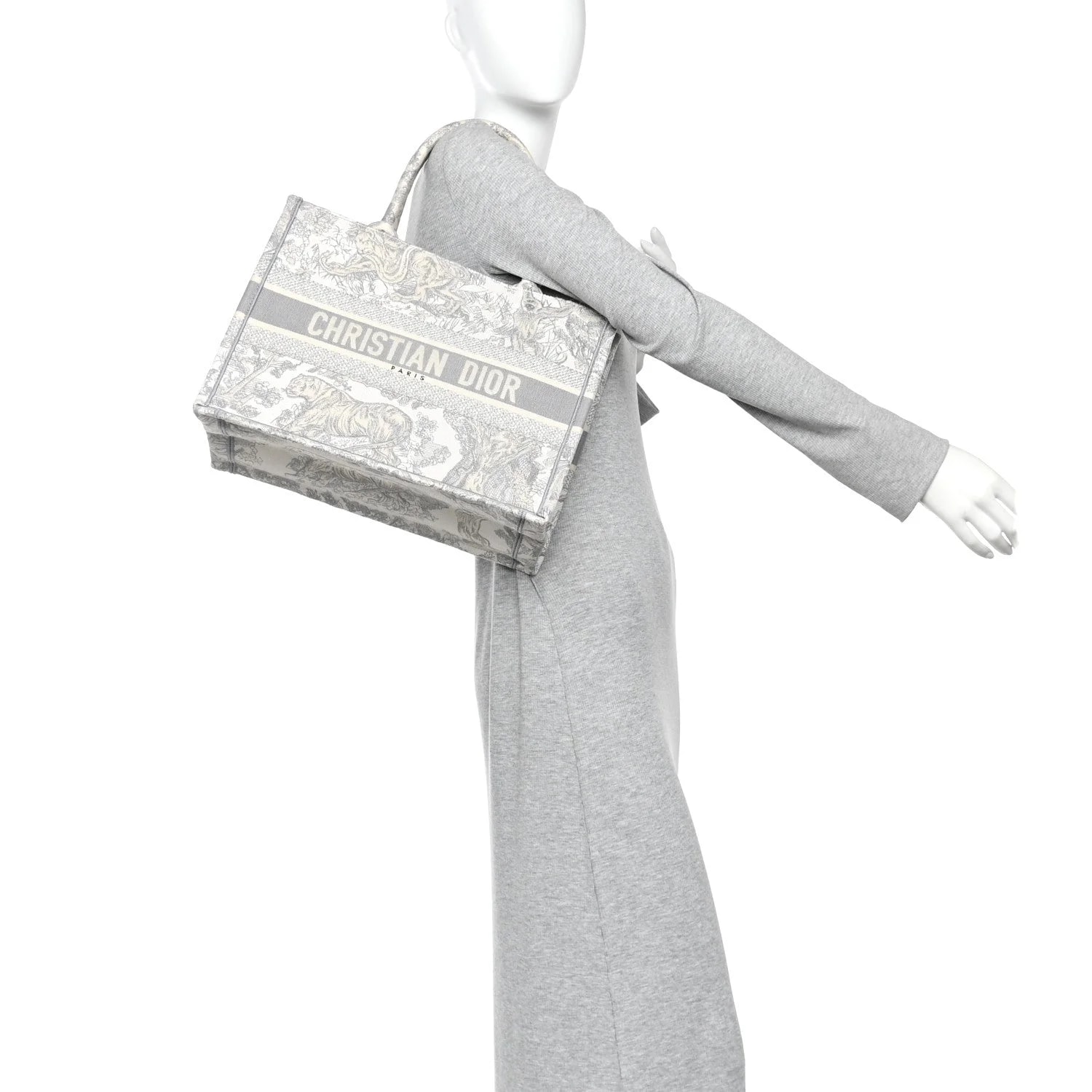 Embroidered Medium Dioriviera Book Tote 2