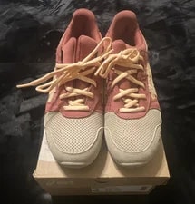 Asics — Asics Gel-lyte III OG ’s Crepe/Burnt 1203A345-201 — Sneaker — resale