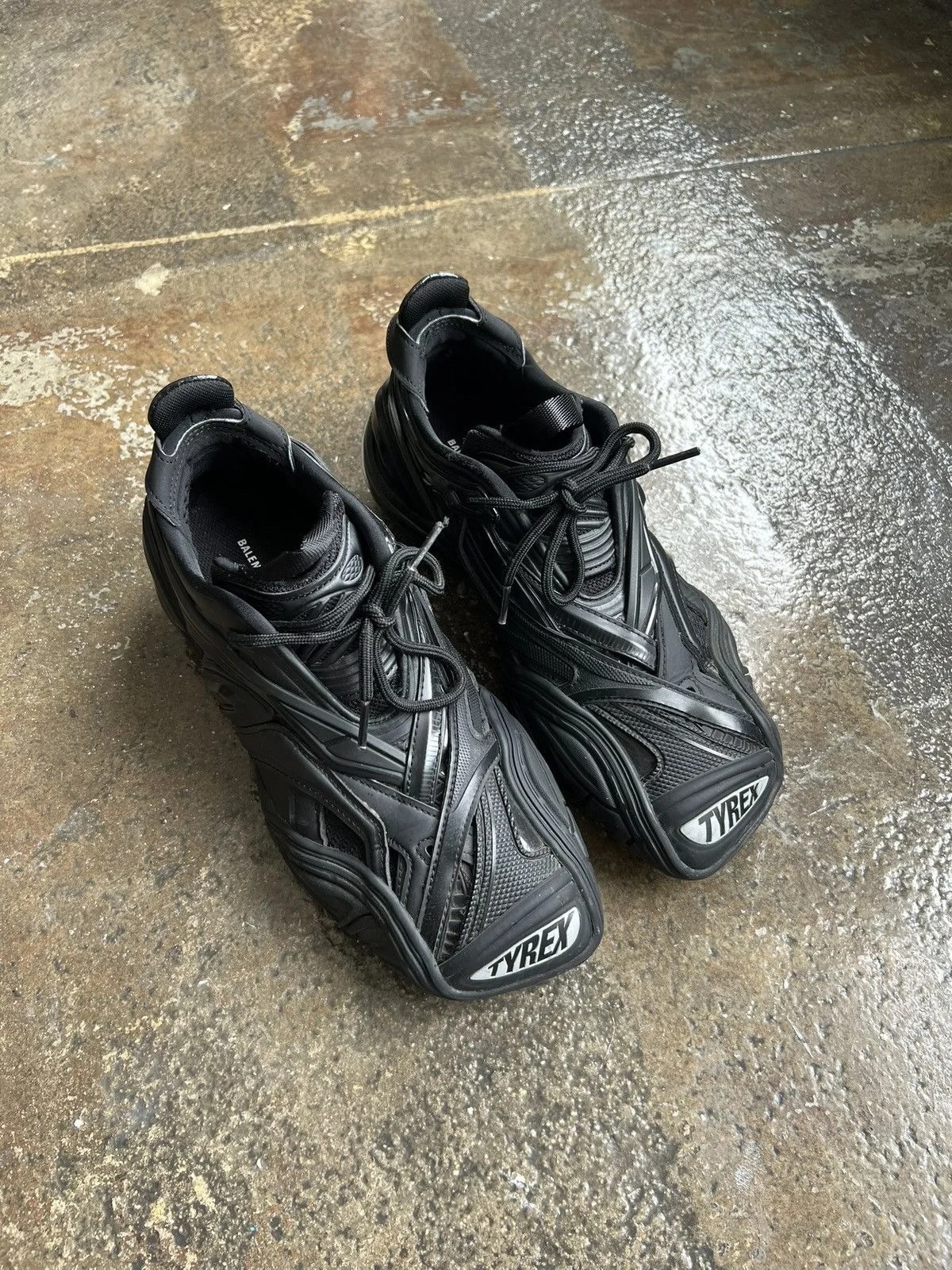 Balenciaga — Balenciaga Tyrex — Sneaker — resale