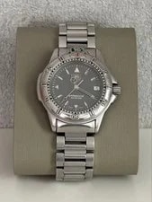 Tag Heuer — TAG Heuer Professional 200 Quartz — Watch — resale