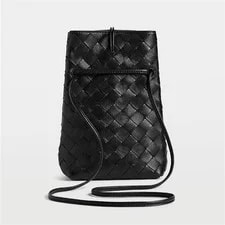 Bottega Veneta Andiamo Crossbody 843890 VCPP0 1019 158380572 [P] 4
