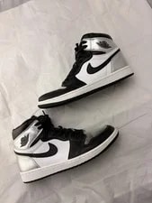 Jordan 1 High Metallic 3