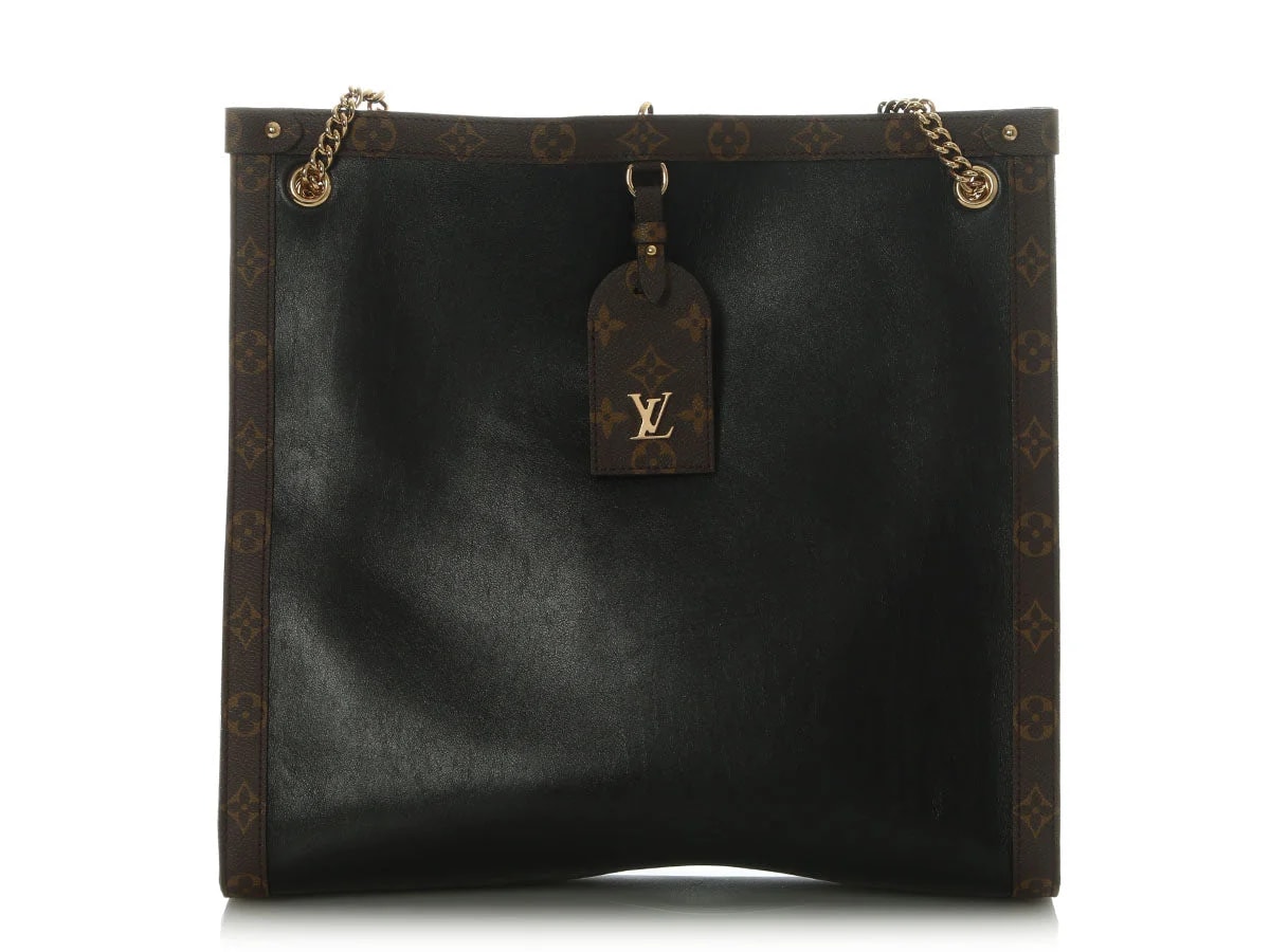 Louis Vuitton — Louis Vuitton Nova Vibe — Handbag — resale