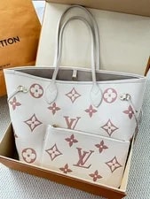 Louis Vuitton — Louis Vuitton Medium Neverfull — Handbag — resale
