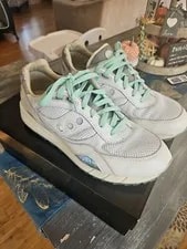 Saucony — Size 10.5 - Saucony 6000 Mother of Pearl — Sneaker — resale