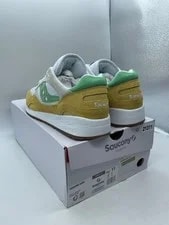 Saucony 6000 ' 11 (Moderately Worn ) 4