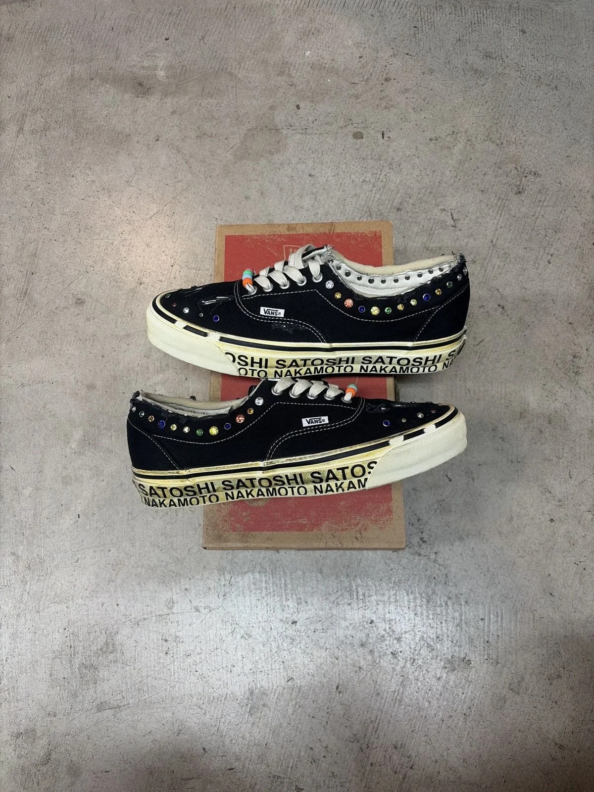 Vans — Size 10 - Satoshi Nakamoto X Vans Era 95 'Lucky Charms' — Sneaker — resale