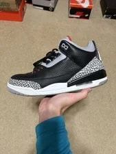 Size 11 - Air Jordan 3 Retro OG Mid 3