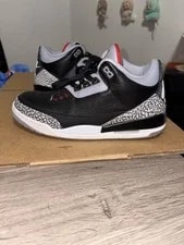 Size 11 - Air Jordan 3 Retro OG Mid 4