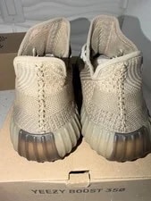 Size 11 - Yeezy Boost 350 V2 3