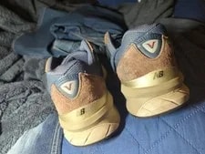 New Balance 990v5 Shoes Size 9.5 M990NV5 3