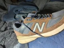 New Balance 990v5 Shoes Size 9.5 M990NV5 4