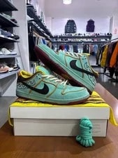 Nike SB — Preowned Nike SB Dunk Low Rodeo — Sneaker — resale