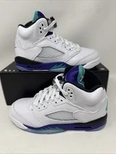 Air Jordan — Size 3.5Y - Air Jordan 5 Retro OG (GS) / -Grape Ice HQ7980 100 — Sneaker — resale
