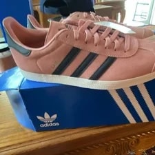 Adidas Originals — Adidas Originals Gazelle ’s Low Top Lace-Up New W/ Box 12 — Sneaker — resale
