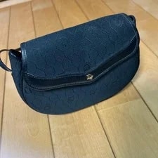 Dior — Christian Dior Honeycomb Pattern 20x16x6cm Auth — Handbag — resale