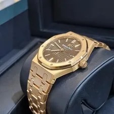 Audemars Piguet Royal Oak Quartz 33mm Pink Gold (67650OR) 2
