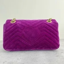 Gucci Marmont GG Medium V- Flap 2