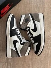 Size 9M/10.5W - Jordan 1 Retro High 555088-105 2