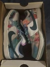 NIKE — Size 7.5 - Futura Laboratories X Nike Dunk SB Low Bleached — Sneaker — resale