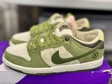 Nike SB — Nike SB Dunk Low Yuto Horigome Matcha 7M Or 8.5W With OG Box — Sneaker — resale