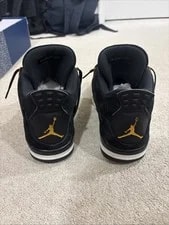 Air Jordan 4 Royalty 3