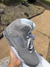 Jordan — AIR Jordan Retro 5 2026 — Sneaker — resale