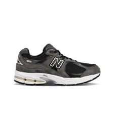 New Balance — New Balance ML2002R — Sneaker — resale