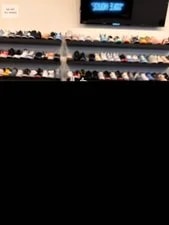 Yeezy 350 V2 Size 10 EF2905 3