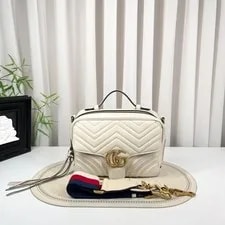 Gucci — Gucci GG Marmont Medium Camera Hardware Web Strap Auth — Handbag — resale