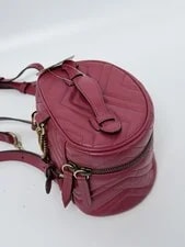 Gucci GG Marmont Matelassé Backpack ZS169GG 4