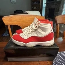 Jordan — Jordan Air 11 Retro High Top /Varsity / CT8012-116 — Sneaker — resale