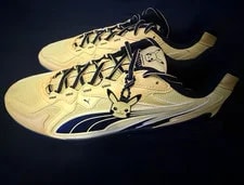 Puma X Pokémon Fade Pikachu - Limited Edition - NEW in BOX 2