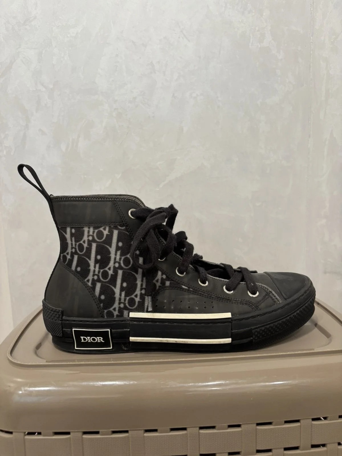 Dior — B23 High Top — Sneaker — resale