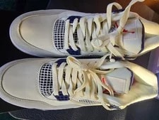 Jordan — Jordan 4 SB Basketball -100 — Sneaker — resale