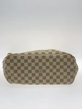 Louis Vuitton 2) Neverfull Allover 4