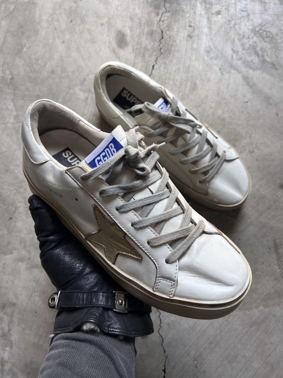 Golden Goose — Golden Goose Hi Star — Sneaker — resale