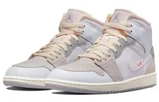 [DM9652-100] -- Air Jordan 1 Mid Se 'Inside Out' 3