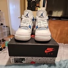 Jordan — Size 11.5 - Air Jordan 4 Retro 2024 Military — Sneaker — resale