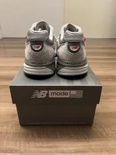 8.5US New Balance 990Vs4 4