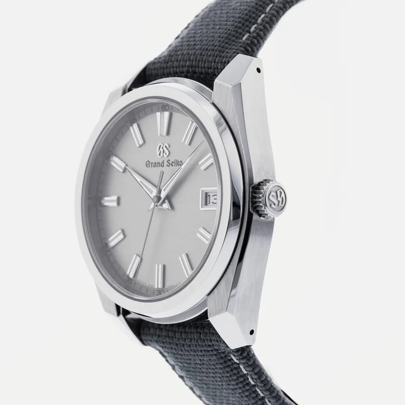Grand Seiko Sport Quartz 9F SBGV243 2