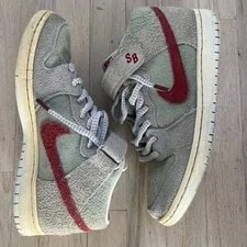 Nike SB — Size 9 Nike SB Dunk Mid Widow Replacement Box 420 Skunk Sb — Sneaker — resale