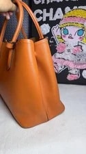 Authentic Prada in 3