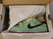 Size 7 / 8.5 - Nike SB Dunk Low Rodeo HF3058-300 2