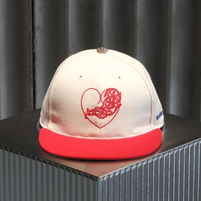 Chrome Hearts — Hearts Baseball CAP - Vinny Heart — Handbag — resale