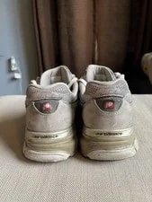 New Balance 990v3 ’s Low Top Lace-Up Athletic Standard 4