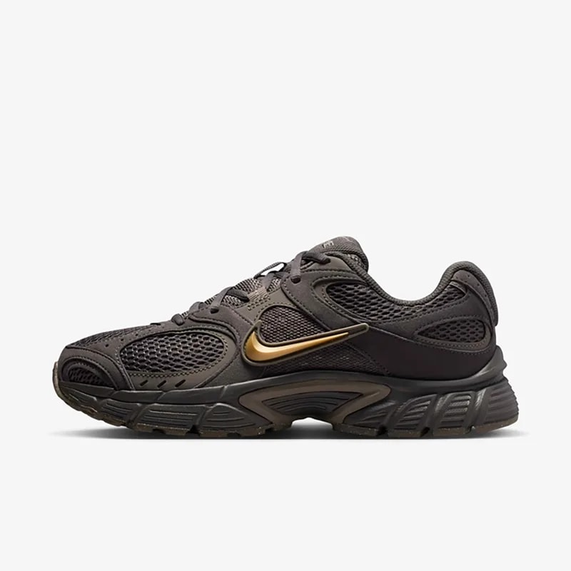 NIKE — V5 RNR Wmns "Medium / Metallic / Cave " II6294 200 — Sneaker — resale
