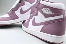 Air Jordan 1 Retro High OG ' ' DZ5485-105-44- Uni 2
