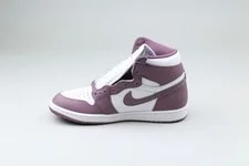 Air Jordan 1 Retro High OG ' ' DZ5485-105-44- Uni 3